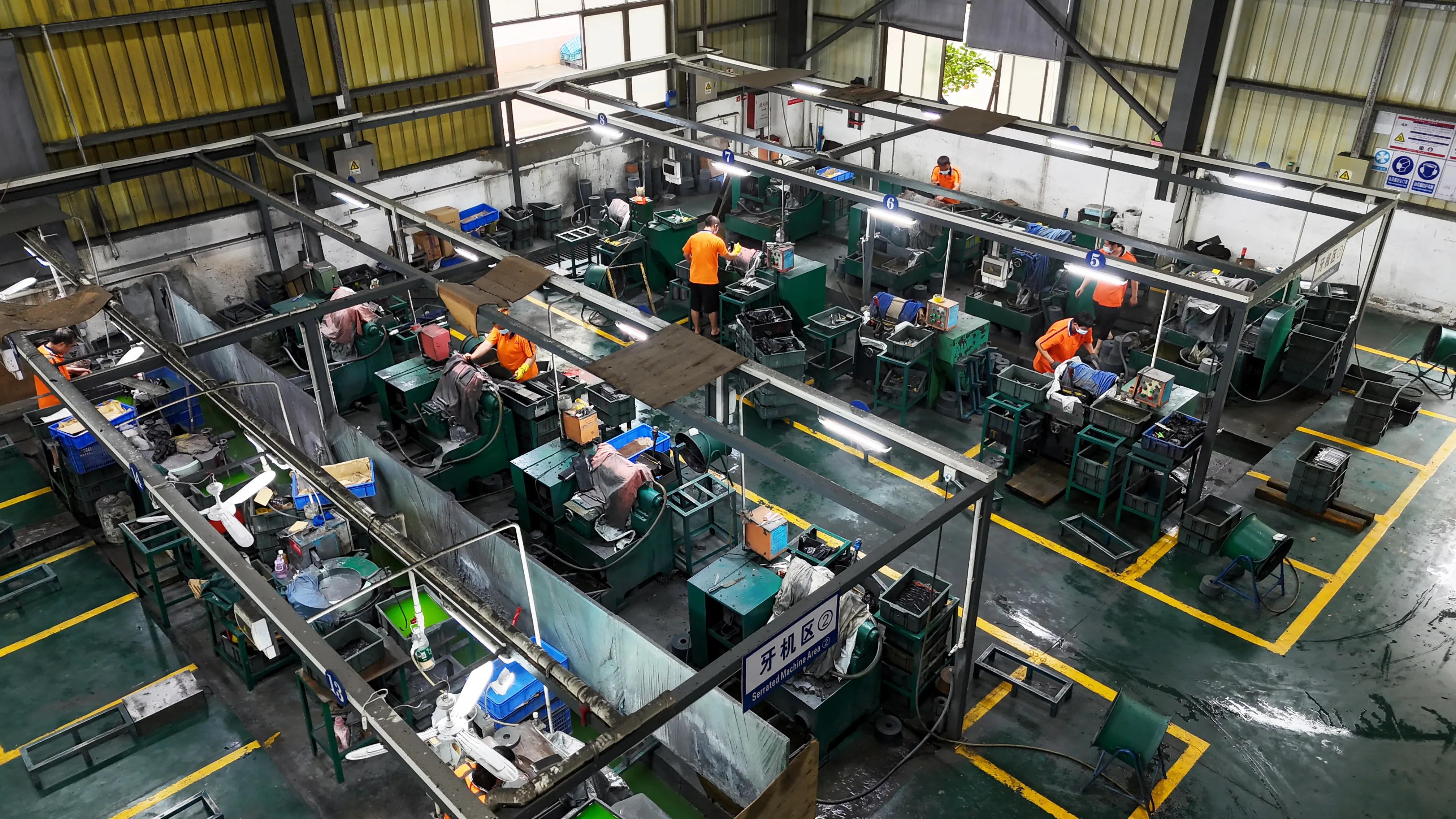 Assembly shop manufacturing workshop